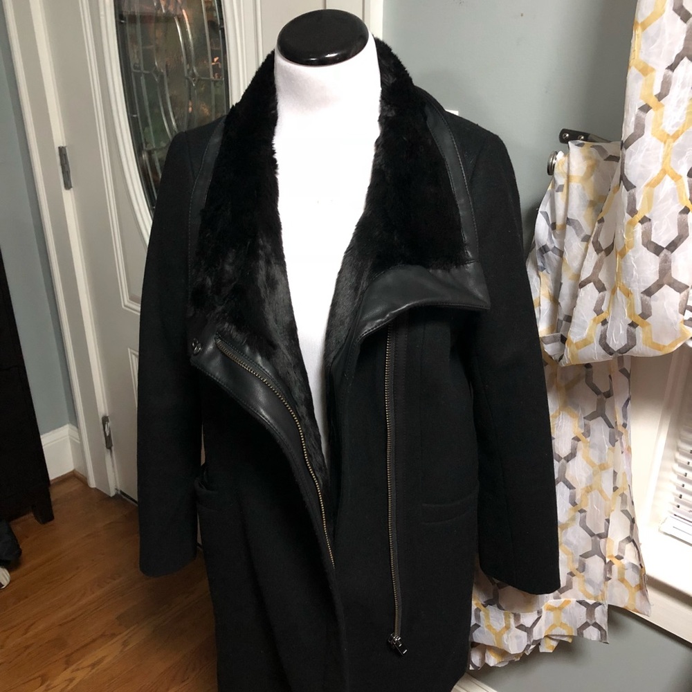 Banana Republic leather trim coat. Size S. EUC!